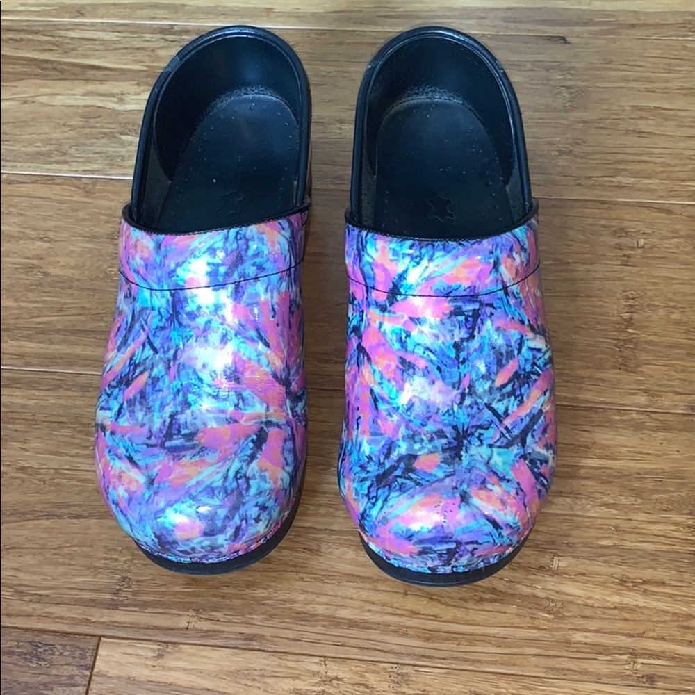 Dansko floral print clogs